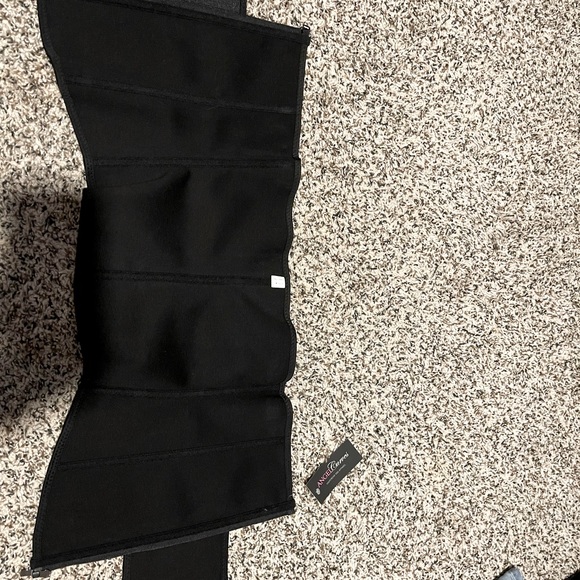 Angel Curves Double Compression Waist Trainer - Picture 5 of 5